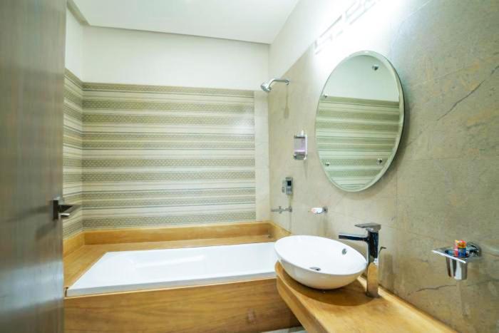 Treehouse Narmade A Riverfront Resort & Spa Narmadapuram Hoshangabad Екстериор снимка