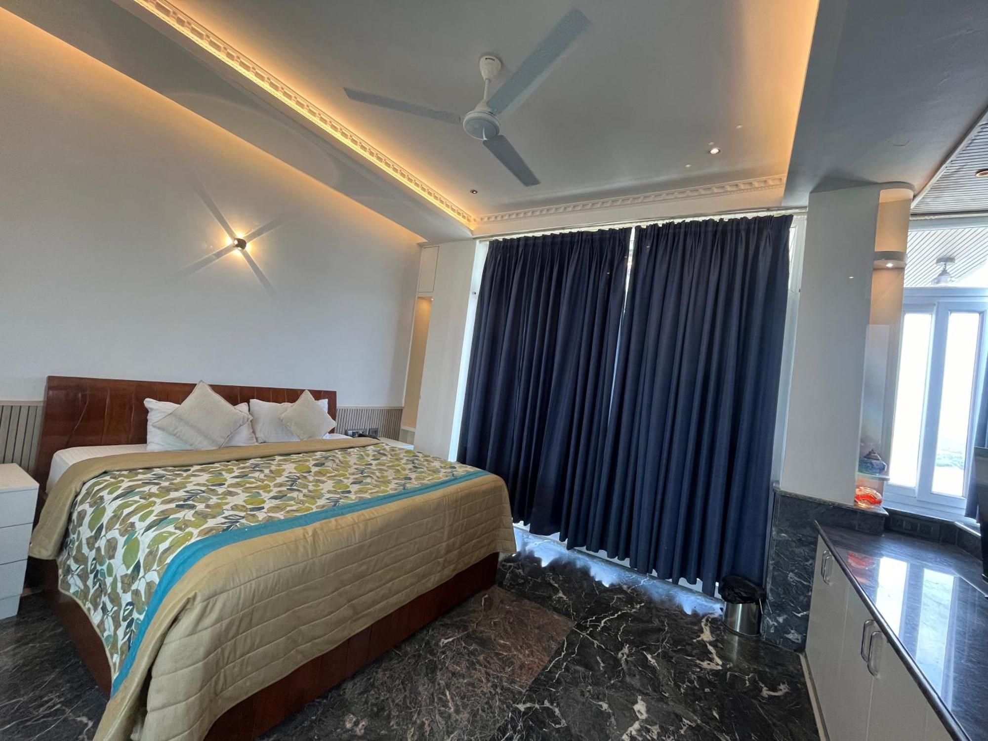 Treehouse Narmade A Riverfront Resort & Spa Narmadapuram Hoshangabad Екстериор снимка