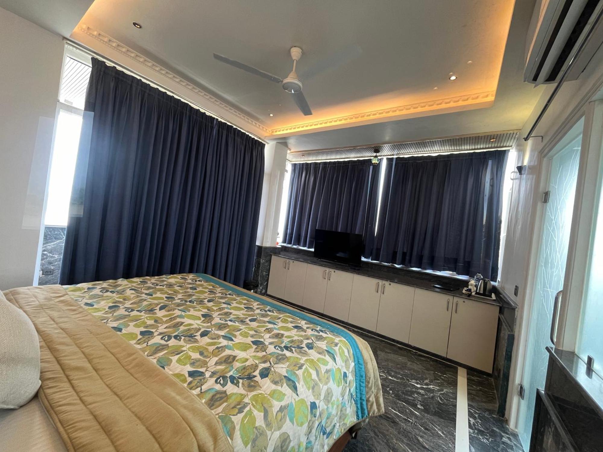 Treehouse Narmade A Riverfront Resort & Spa Narmadapuram Hoshangabad Екстериор снимка