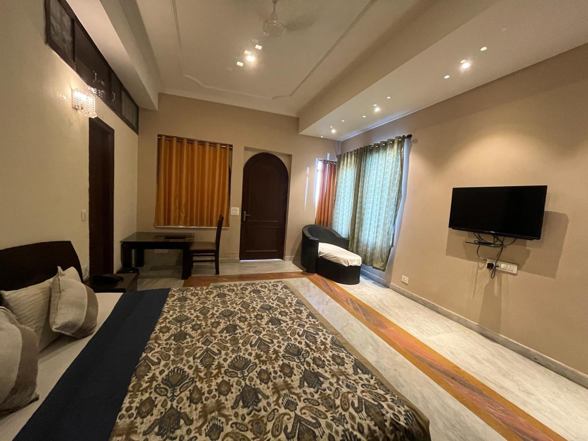 Treehouse Narmade A Riverfront Resort & Spa Narmadapuram Hoshangabad Екстериор снимка